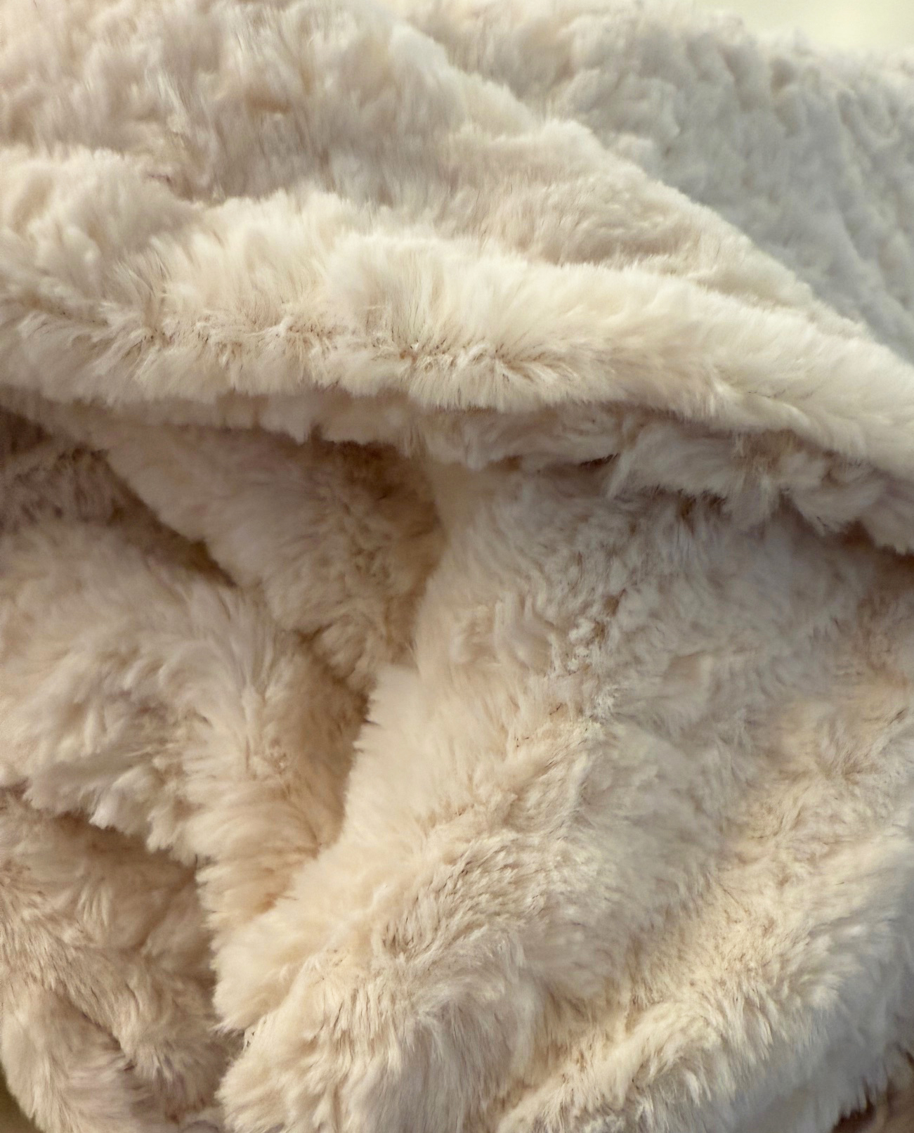 SALE . EINZELSTÜCK . GRÖßE XL . HUNDELIEBE WOUF POUF CURLY ECRU