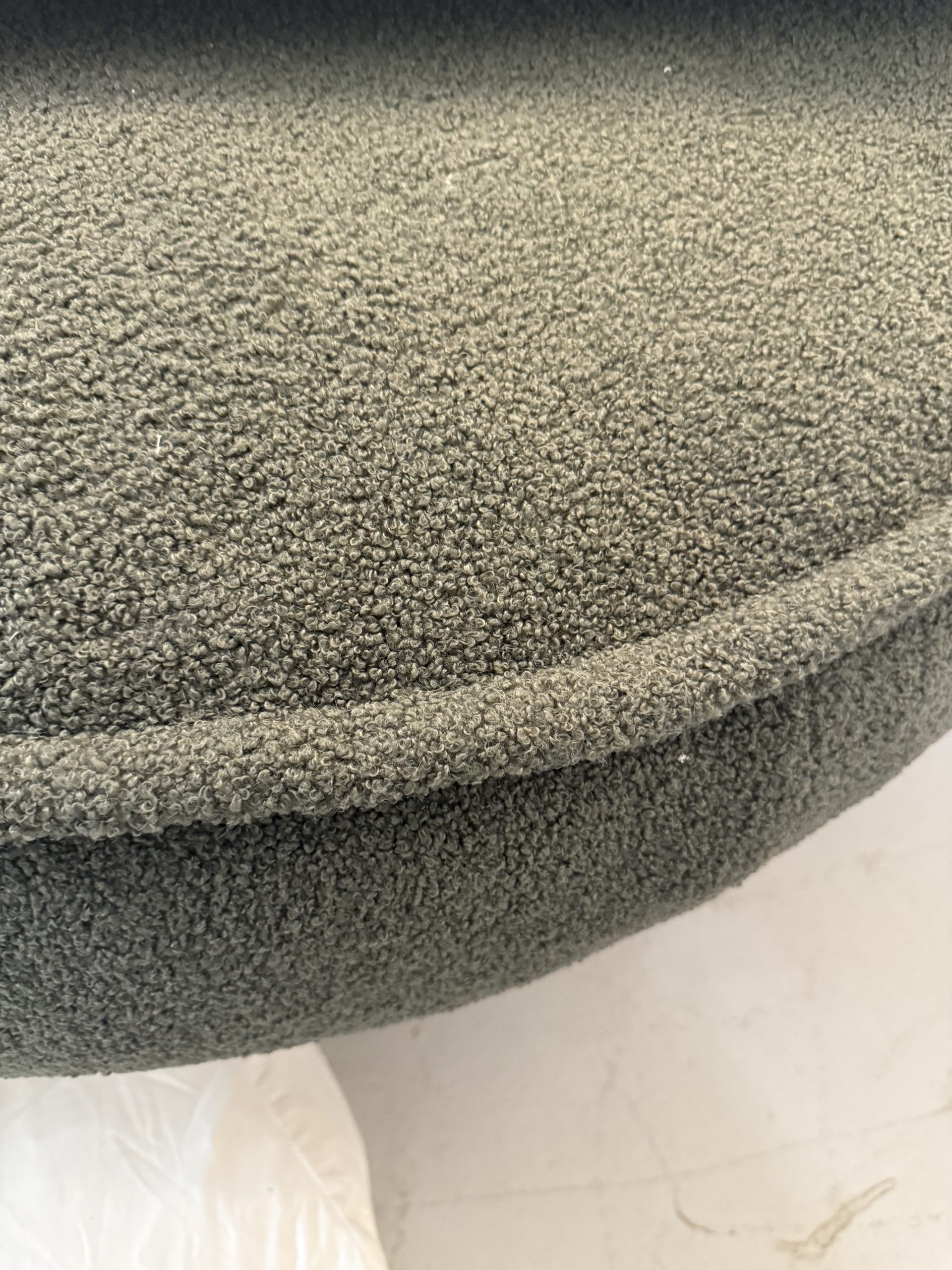 SALE . EINZELSTÜCK . GRÖßE M . HUNDELIEBE WOUF POUF TEDDY GREEN